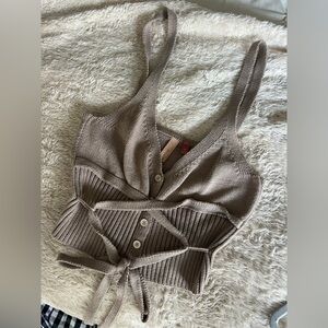 Pilcro Taupe sweater cropped tank